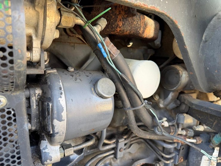 new-holland-3930-image-20