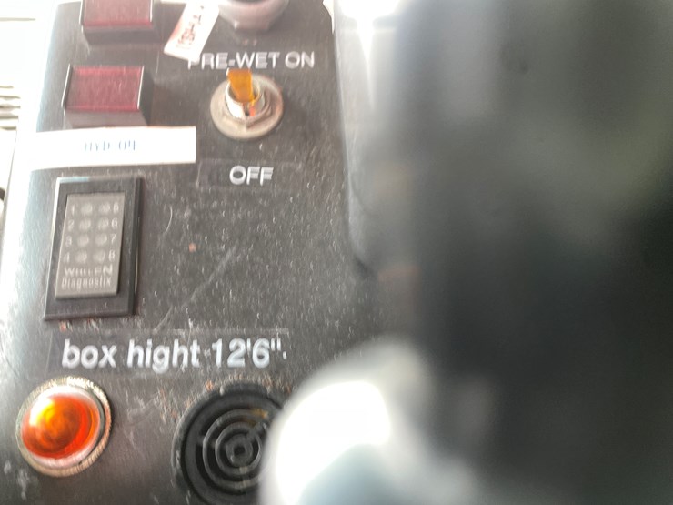 #1164-•-2004-sterling-plow-truck-(has-mn-title)-image-37