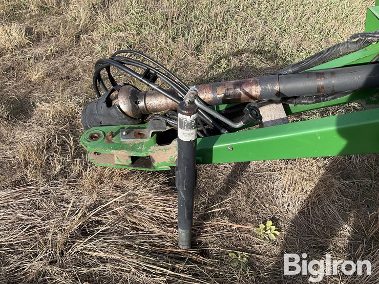 john-deere-566-image-9