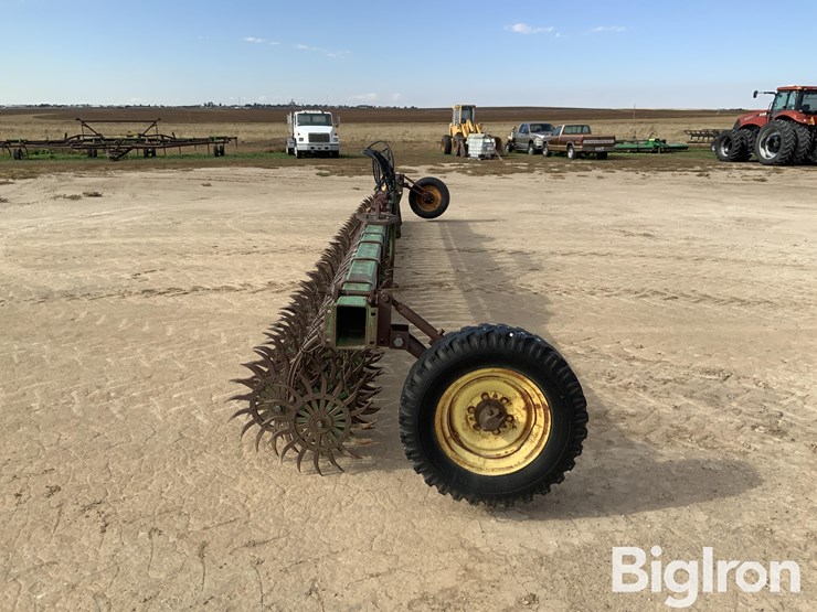 400-john-deere-400-image-4