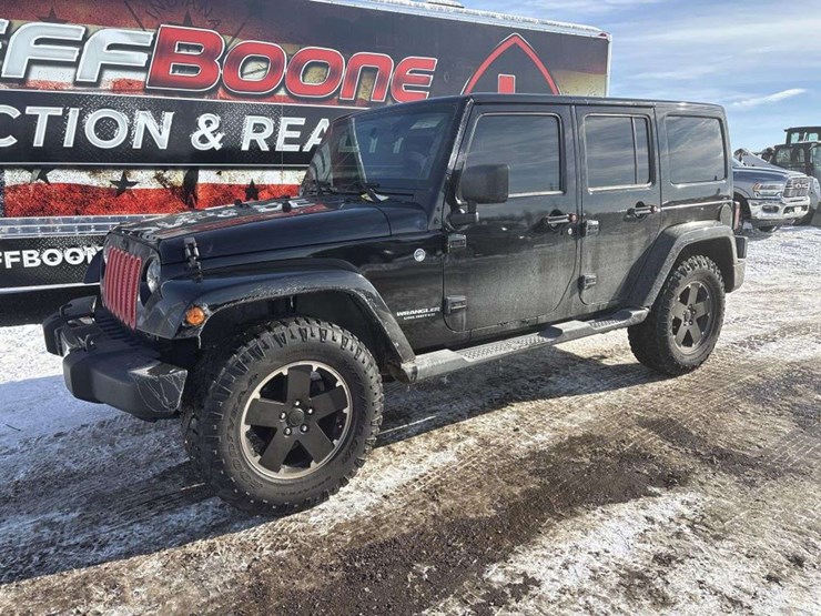 2012-jeep-wrangler-image-1