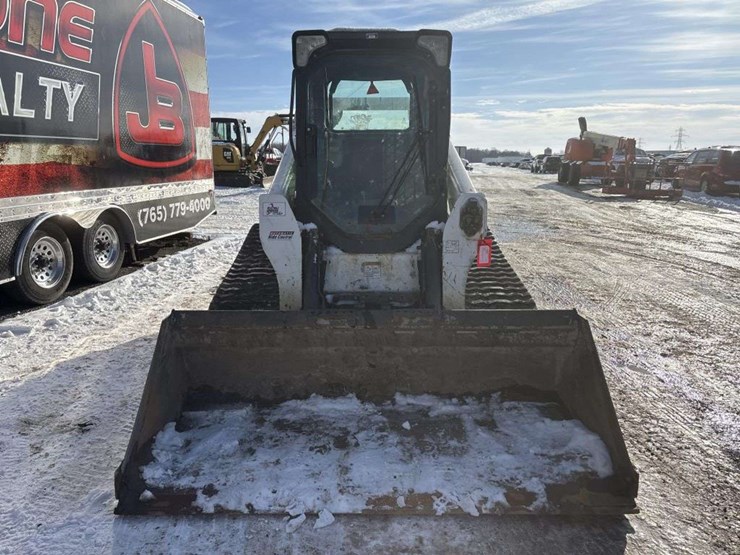 2018-bobcat-t740-image-7