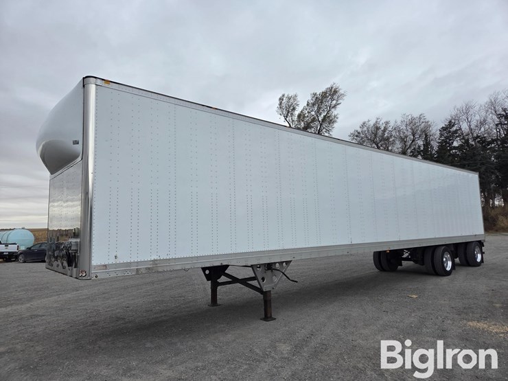 2017-utility-van-image-1