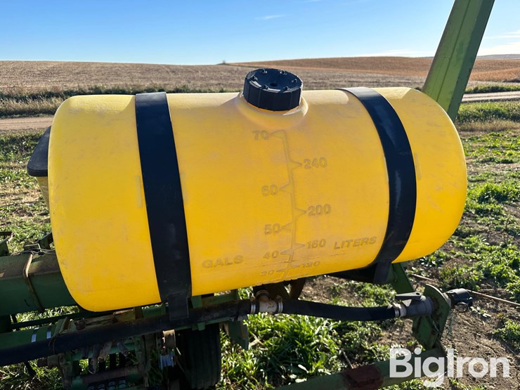 john-deere-7000-image-13