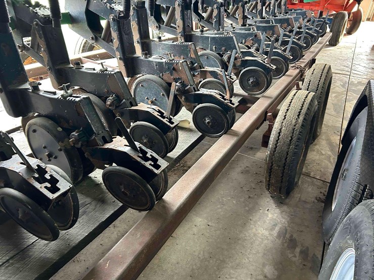 great-plains-solid-stand-2020-image-11