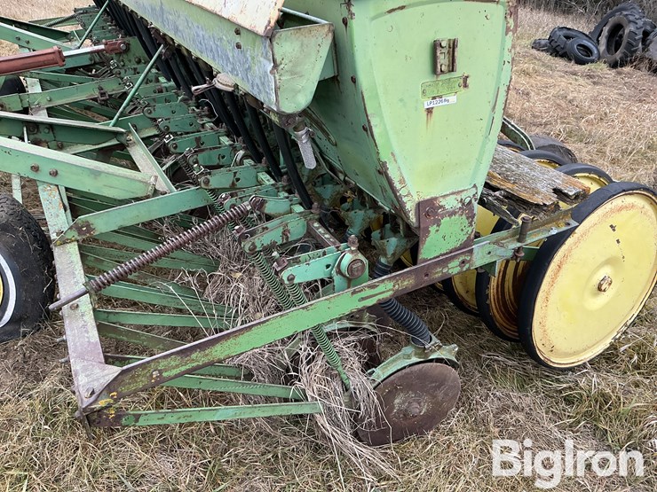 john-deere-lla-image-15