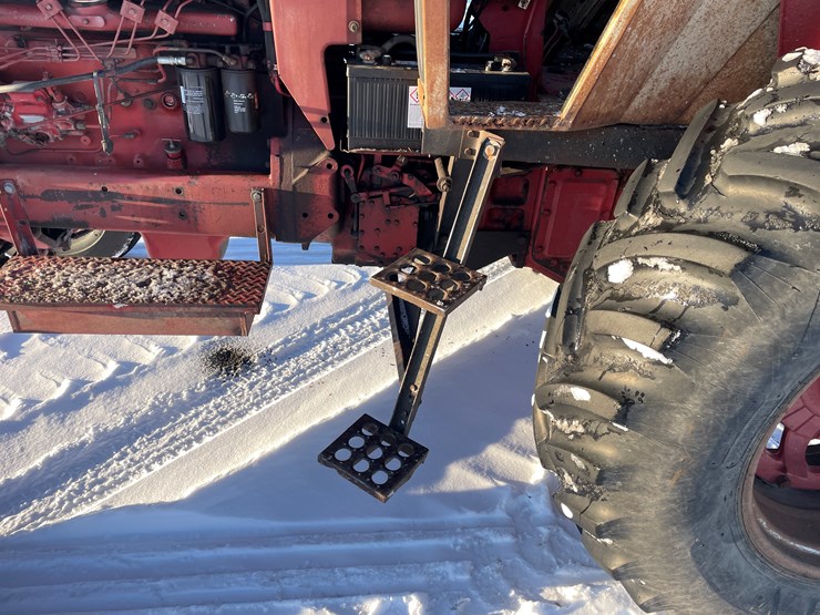 #1007-•-international-966-farmall-image-19