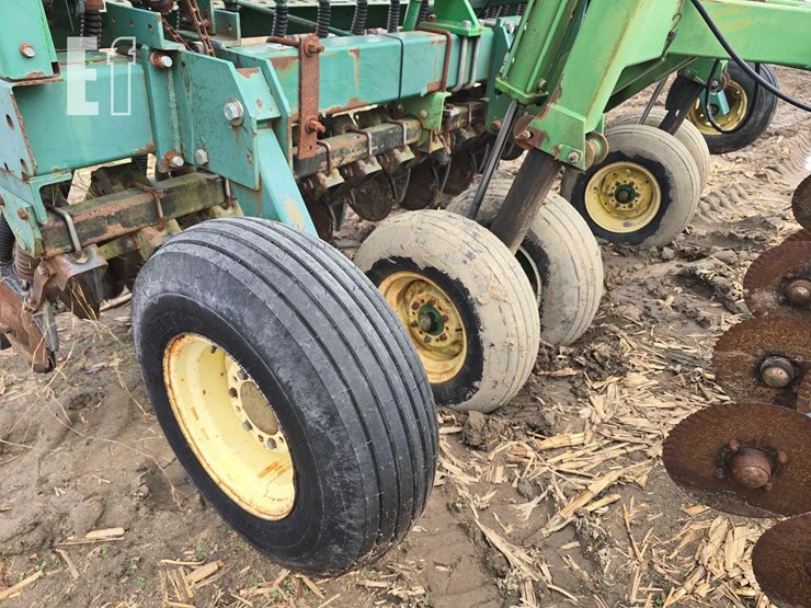 john-deere-1520-image-17