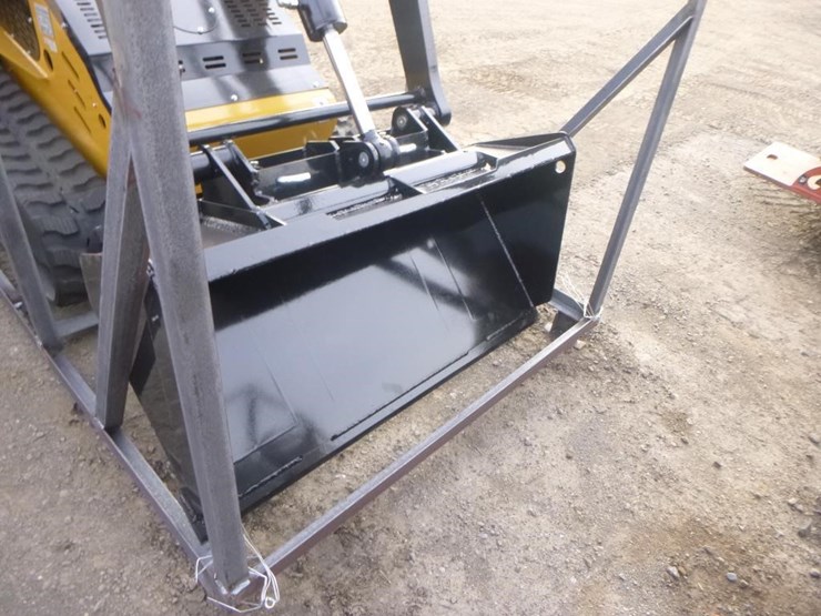 2025-cfg-kkt-(a)27-skid-steer-track-loader-image-8