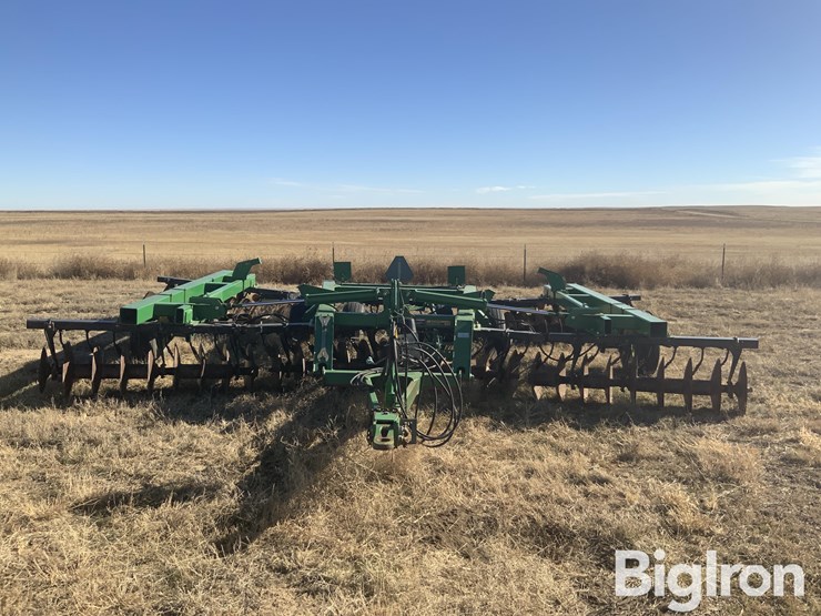 john-deere-637-image-2