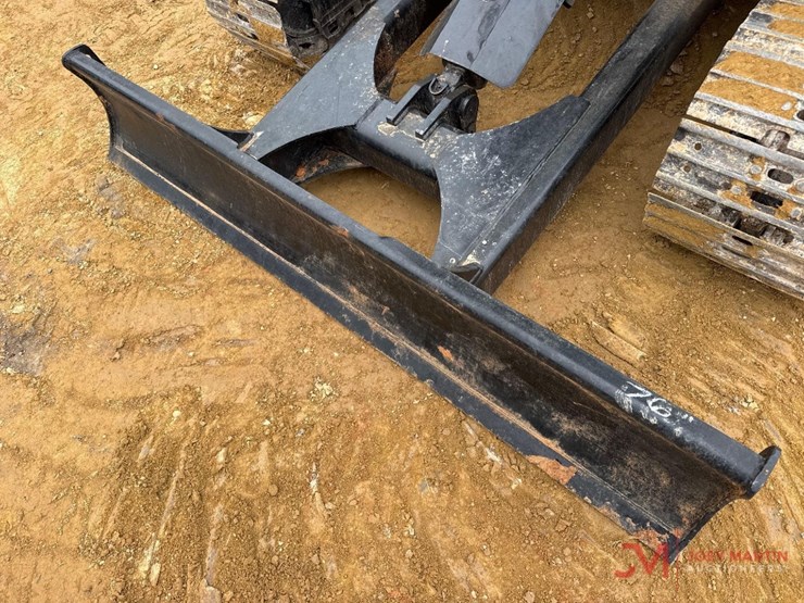 caterpillar-305.5e-image-16