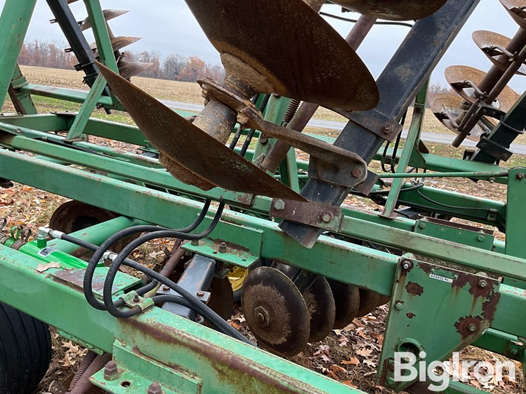 john-deere-230-image-20