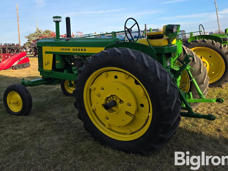 john-deere-620-image-7