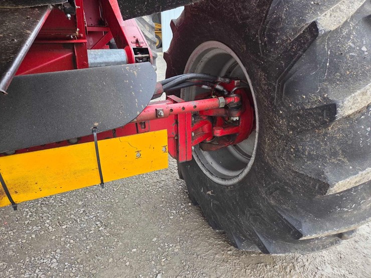 case-ih-1680-image-9