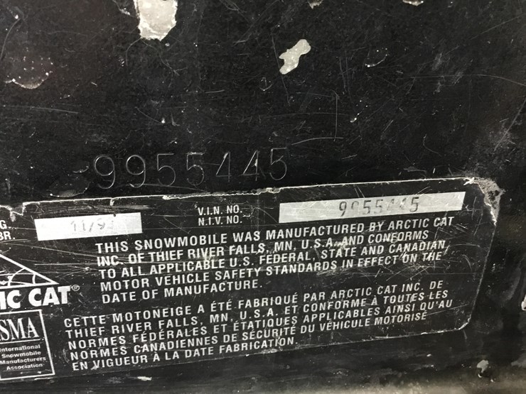 #2352-•-artic-cat-370-snowmobile*-image-16