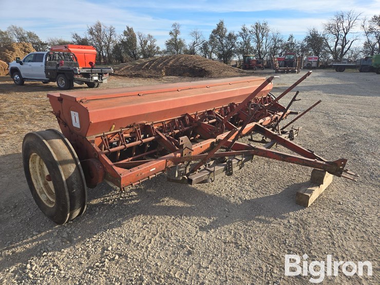 international-10-image-3