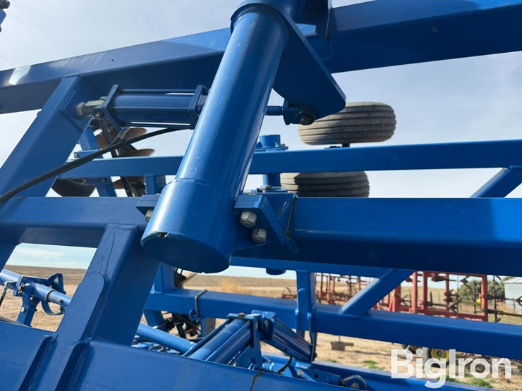 2008-landoll-6230-image-19