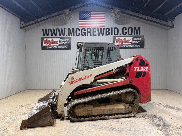takeuchi-tl250-image-1