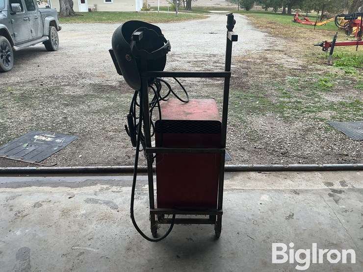 marquette-180-ac-arc-welder-image-6