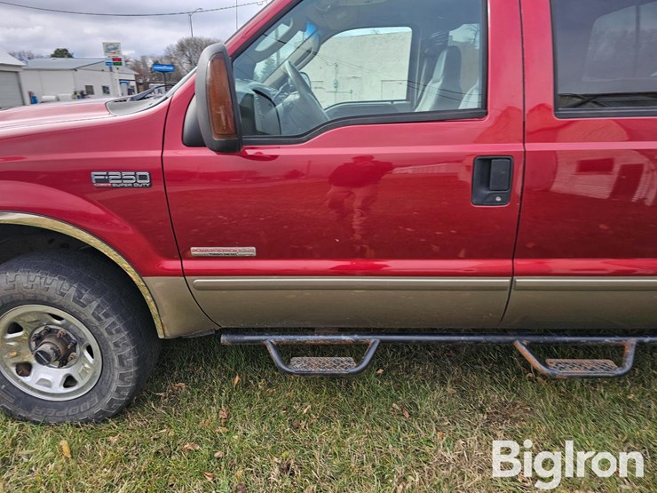 ford-f250-lariat-image-9