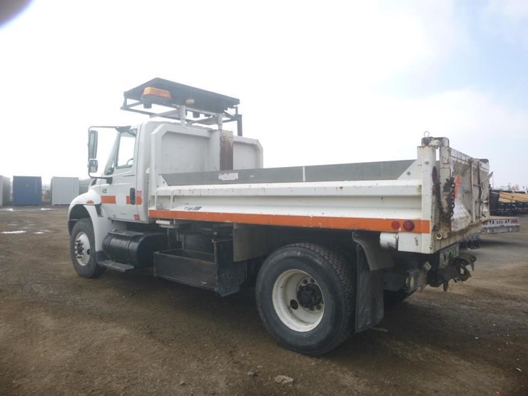 international-durastar-4400-image-4