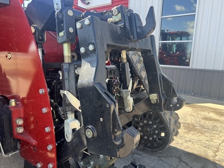 #155-•-2023-steiger-500rt-cvt-image-8