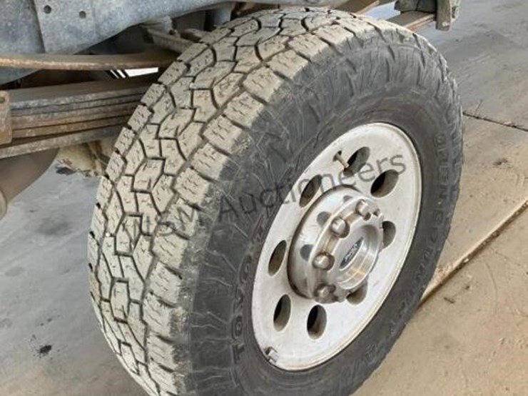 2008-ford-f350-image-9