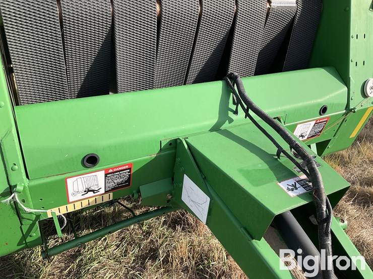 john-deere-566-image-16