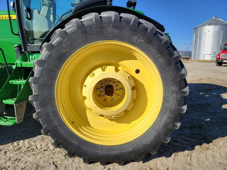 john-deere-8335r-image-27