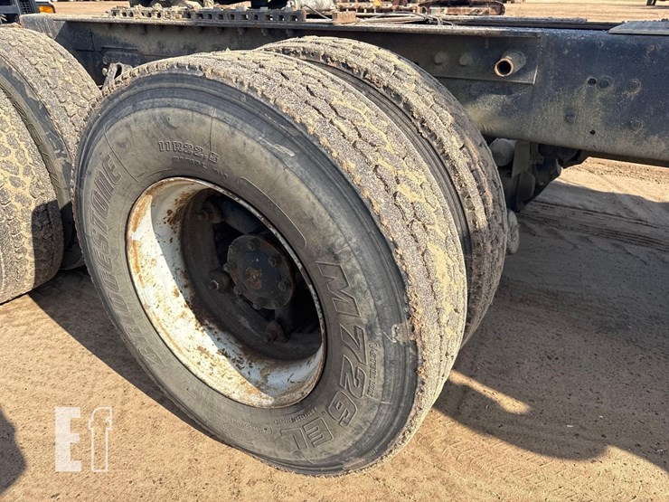 1995-ford-ltl9000-image-13