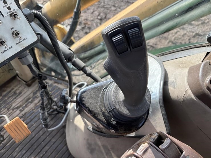 john-deere-7220-image-38