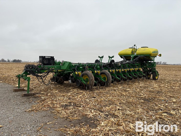 john-deere-1770nt-image-1