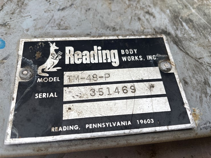 #1143-•-1999-ford-service-truck-(has-mn-title)-image-27