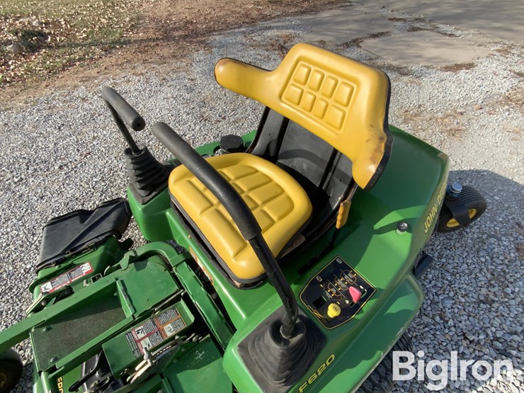john-deere-f620-image-11