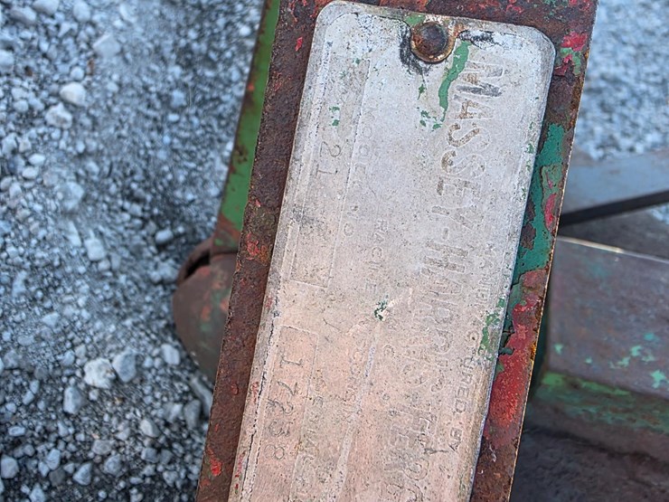 massey-harris-21-image-18