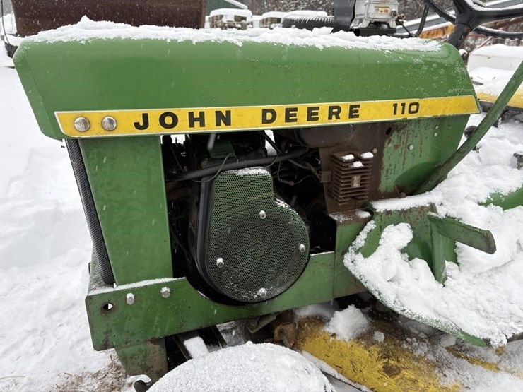 john-deere-110-image-7