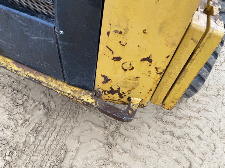 caterpillar-279d-image-13