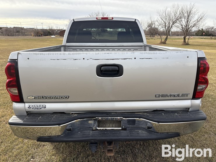 chevrolet-silverado-1500-image-20