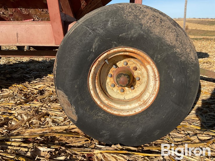 m&w-little-red-wagon-image-18