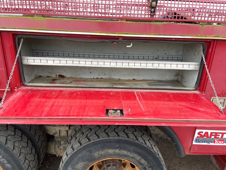 #1119-•-2009-freightliner-digger-derrick-(has-mn-title)-image-42