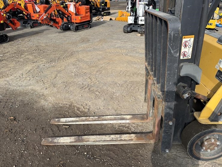 caterpillar-c3000-image-9