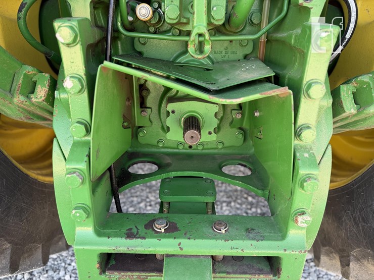 john-deere-8245r-image-13