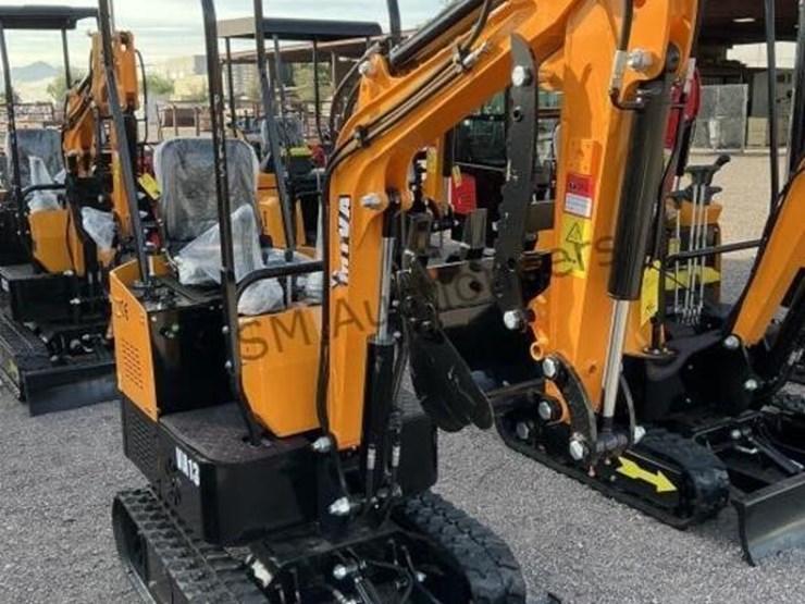2025-miva-13-mini-excavator-image-5