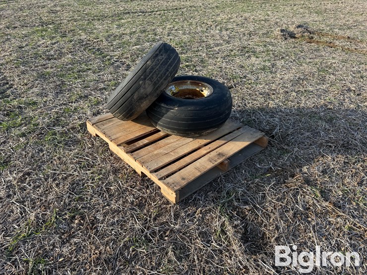 11l-15-tires-image-3
