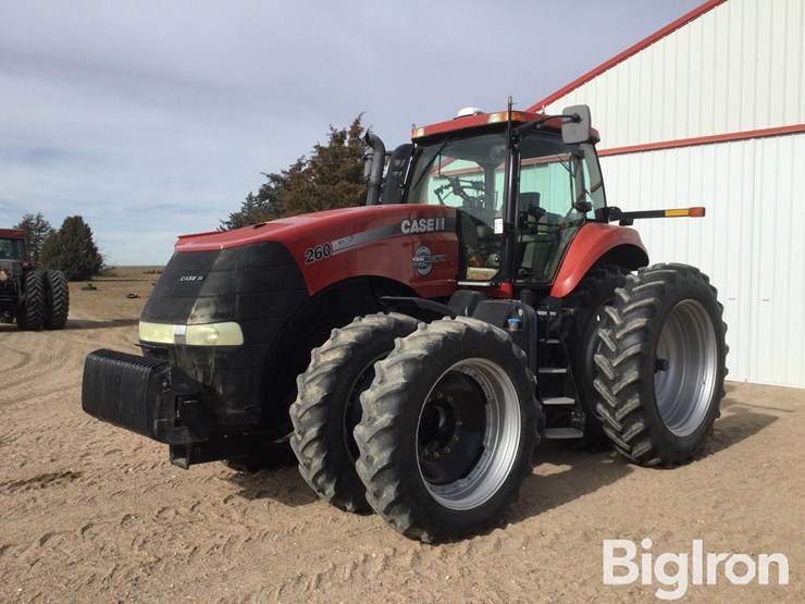 case-ih-magnum-260-image-1