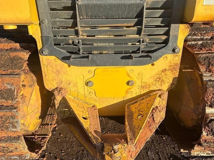 2019-komatsu-d51pxi-24-image-18