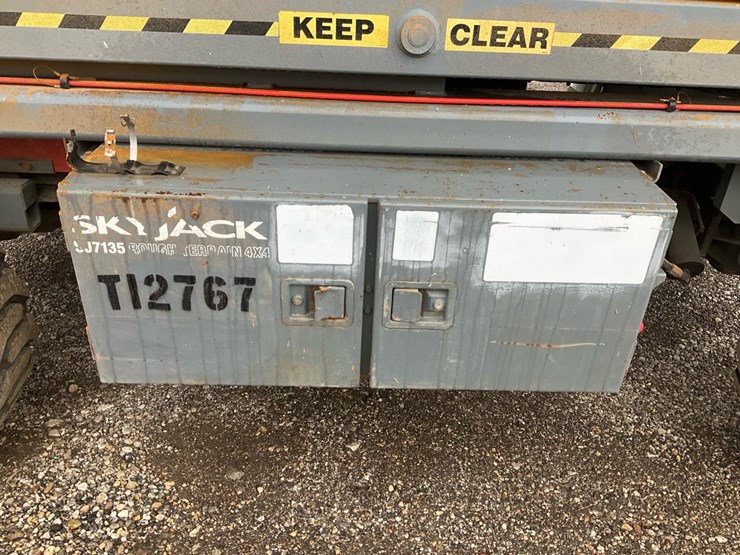 skyjack-sj7135rt-image-20
