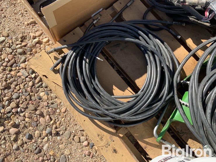 john-deere-16-image-17