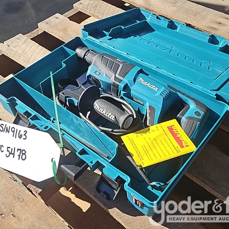 Makita HR2641