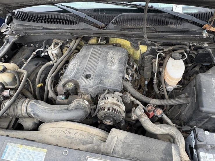 2001-chevrolet-2500-image-16